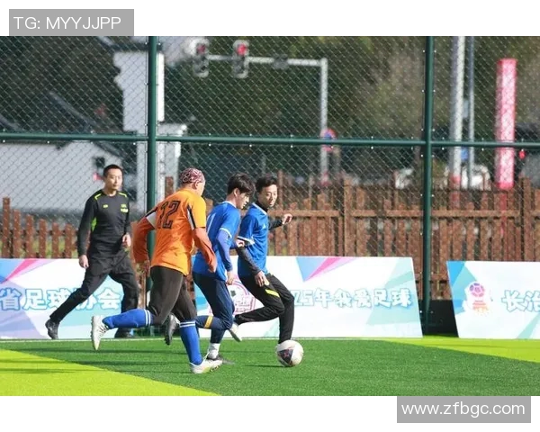 足球明星发布会盛典揭幕球迷热情高涨期待新赛季精彩表现